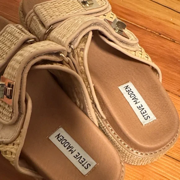 Steve Madden Woven Tan Platform Sandals - Picture 3 of 3